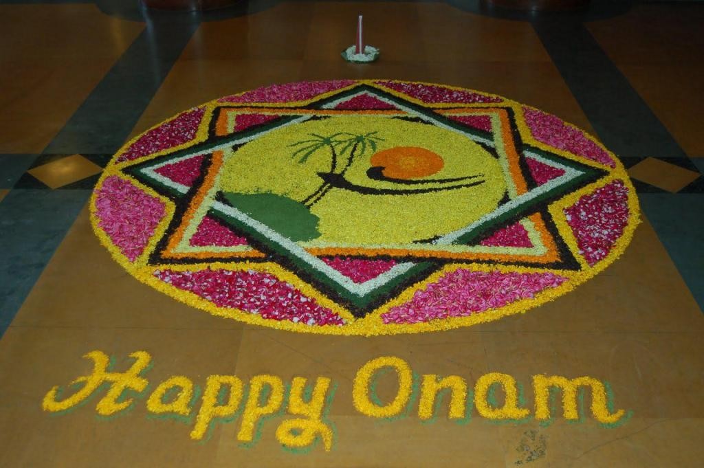 Onam-Festival-Beautiful-Pookalam-Rangoli-Designs-5