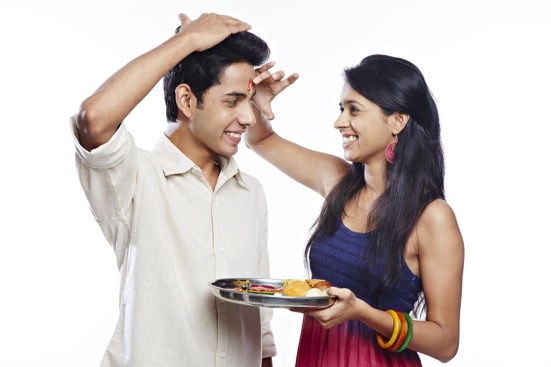 Raksha-Bandhan-Sister-Brother-Images-Best-Rakhi-Images-2016