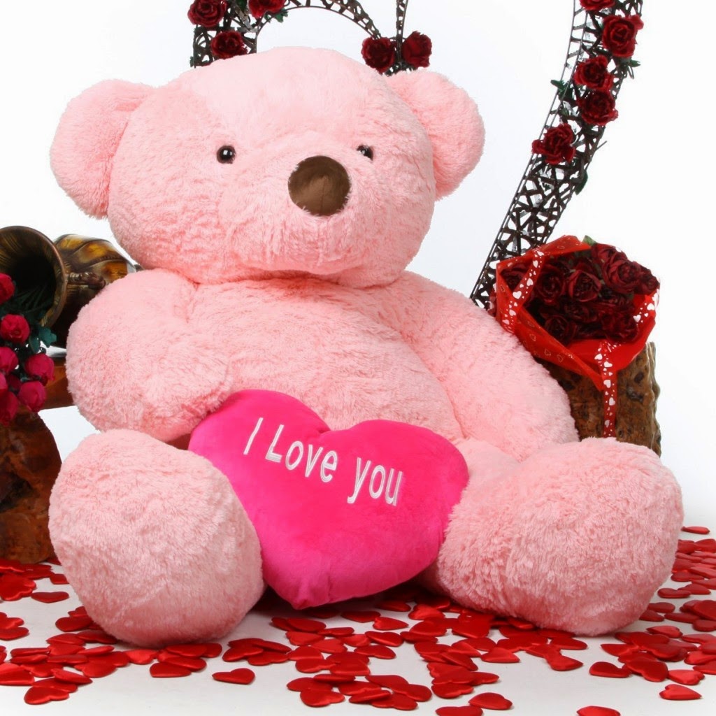 Teddy-Bears-romantic-birthday-gifts-for-girlfriend-love you