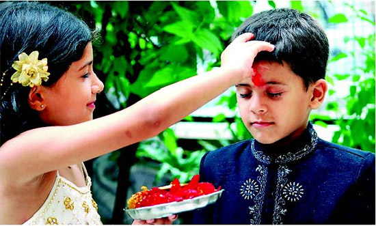 bhaidooj-2015-Bhaidooj Gifts for Brother and Sister