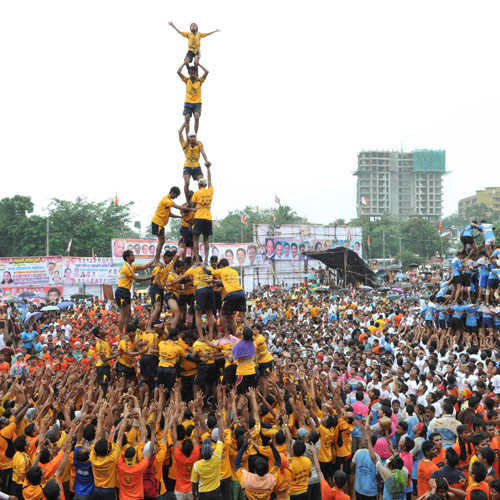 dahi-handi-celebrate krishna janmashtami-2015