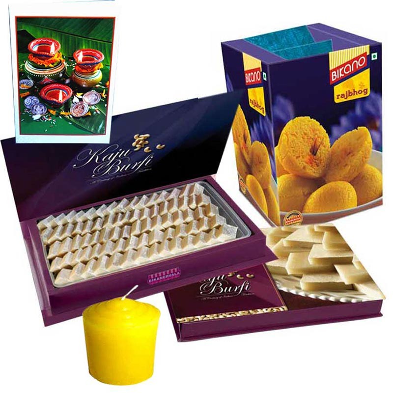 Box-of-sweet-Bikano_Rajbhog_And_Kaju_Katli-Diwali_Special_-_1500gm_748640