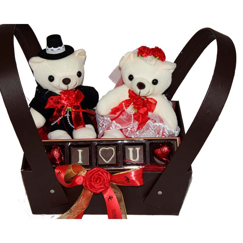 Zoroy_The_Perfect_Couple_Gift_Hamper_Valentines Day Gifts