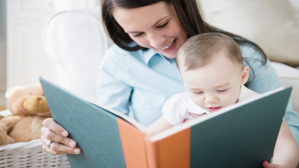 Mom-and-Baby-reading-wallpapers-mothers day