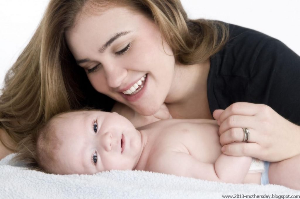 Mother-and-Baby -happy-mothers-day-wallpapers