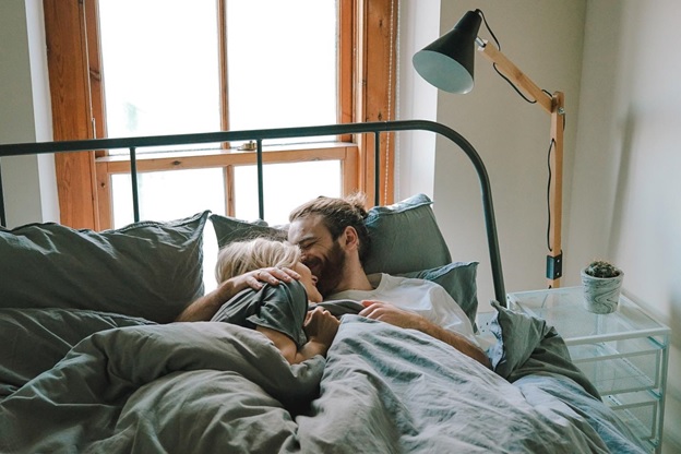 8 Tips for a Romantic Stay-At-Home Weekend